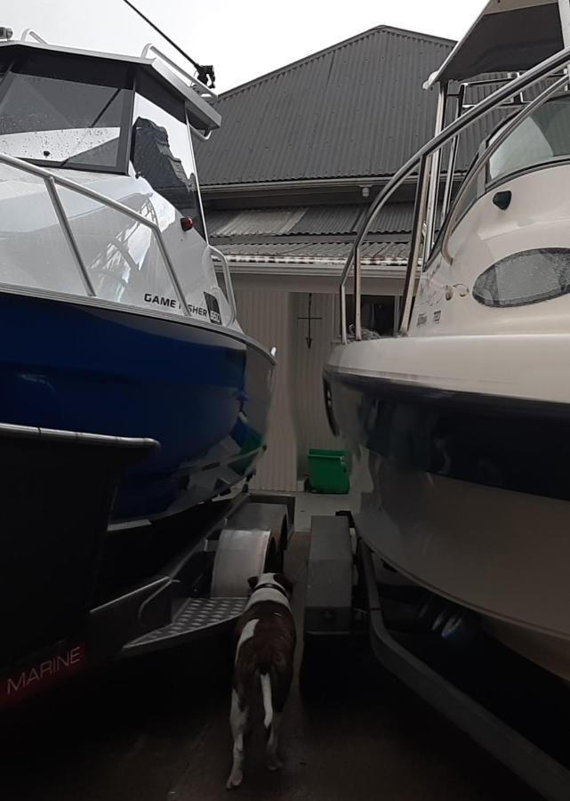 Whangaroa Sunseeker Lodge מראה חיצוני תמונה